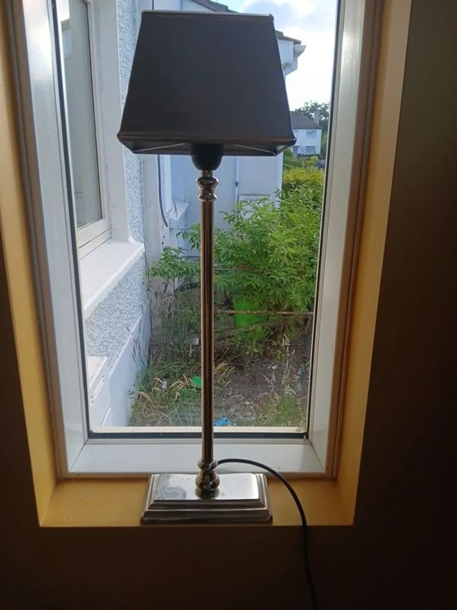 table lamp - Image 3