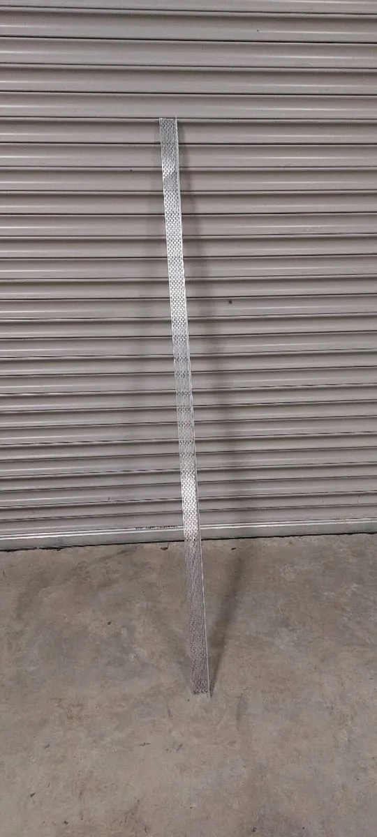 Cavity insect mesh cladding trim - Image 2