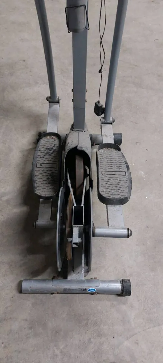 EXCERCISE CROSS TRAINER - Image 3