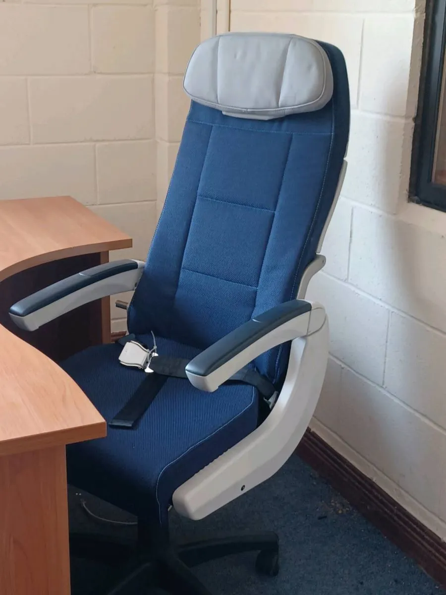 Custom Aircraft Office chairs - Image 4
