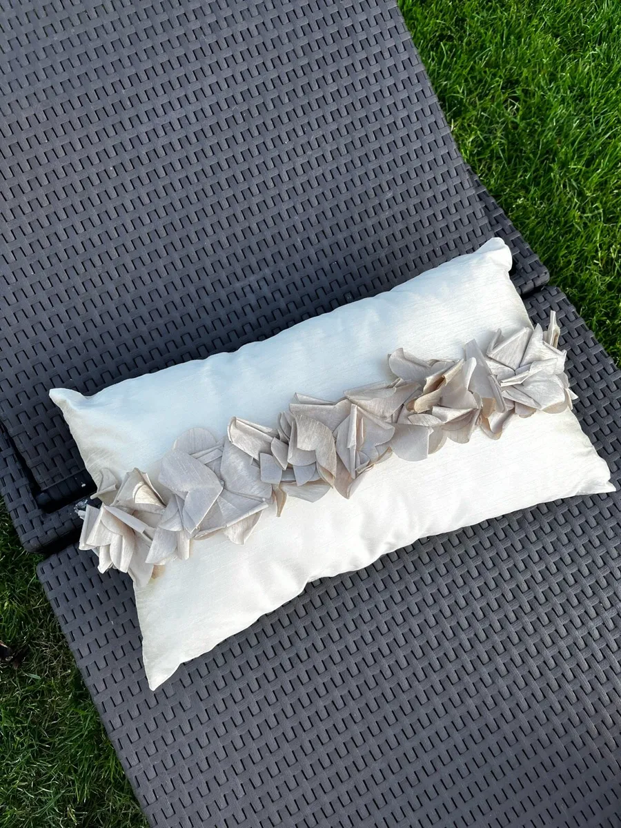 3 lovely scatter cushion - Image 3