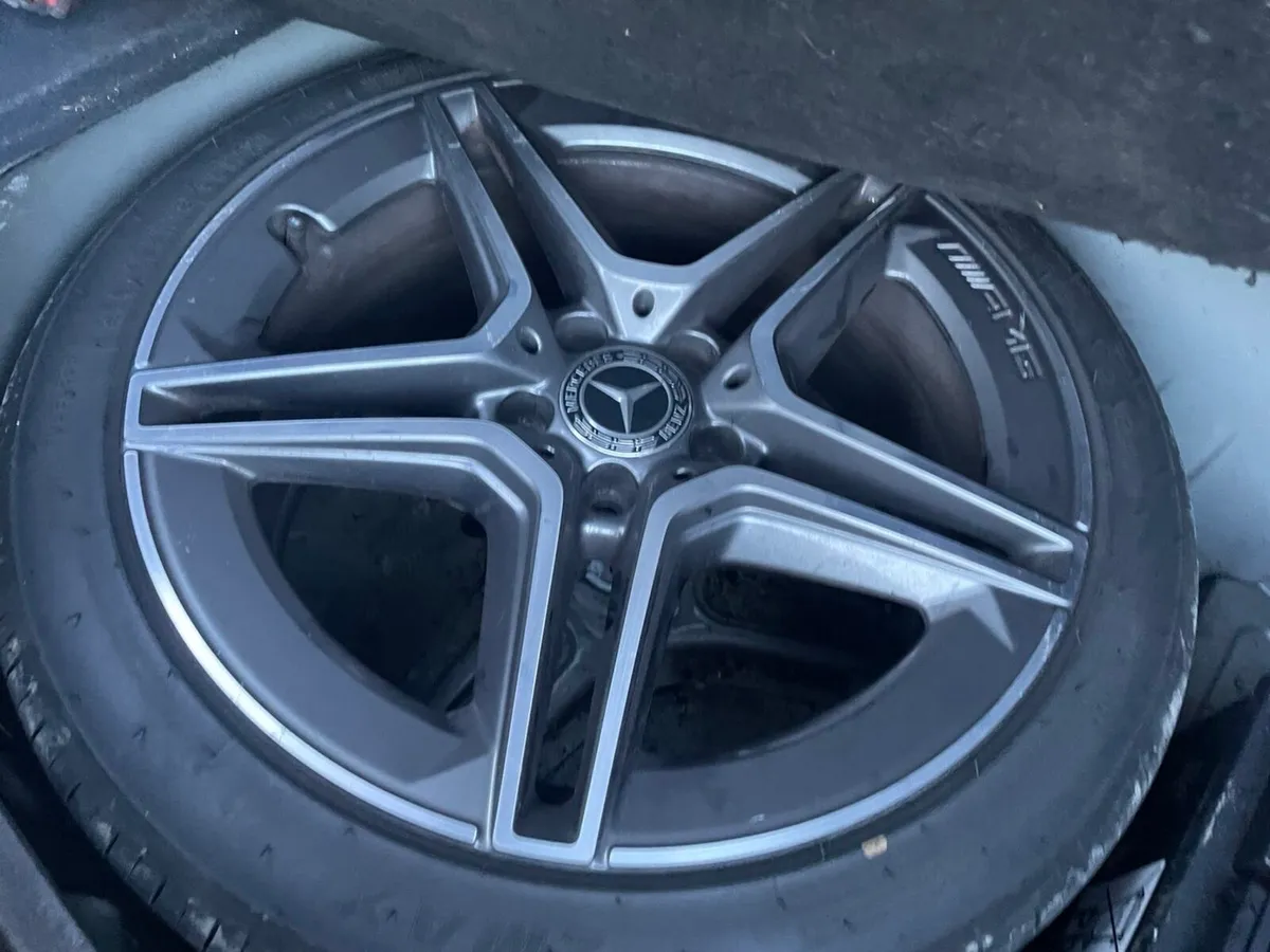 Genuine Mercedes Amg Wheels R18 - Image 4