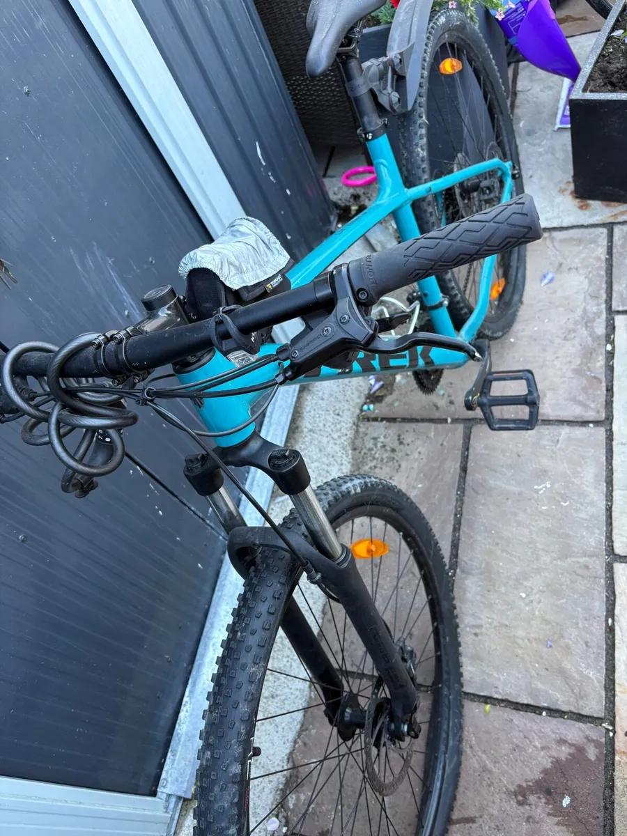 Trek Marlin 5 - Image 3