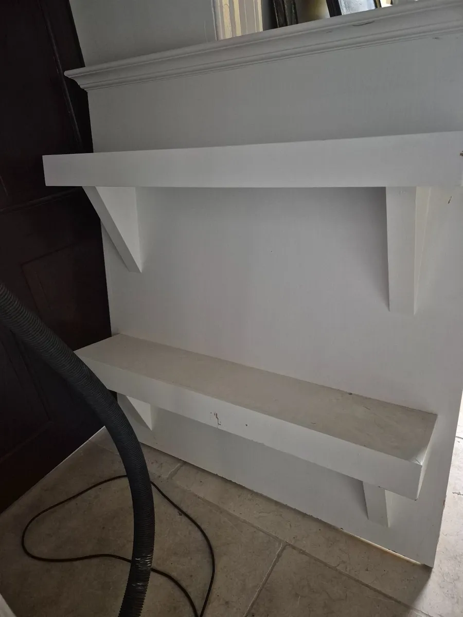 Shelf - Image 1