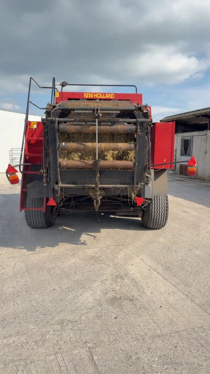 New Holland bb960 square baler - Image 3