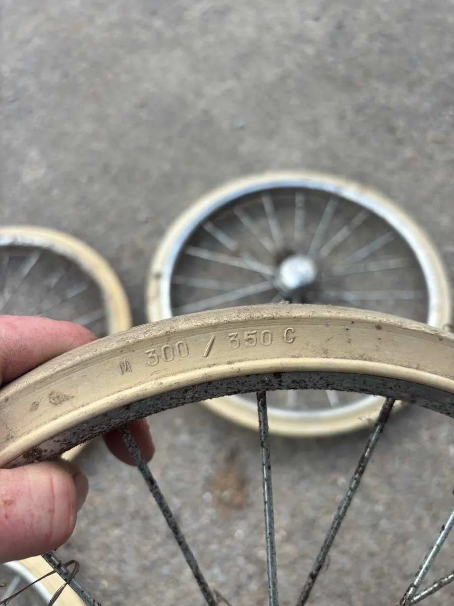 Vintage Pram Wheels - Image 2