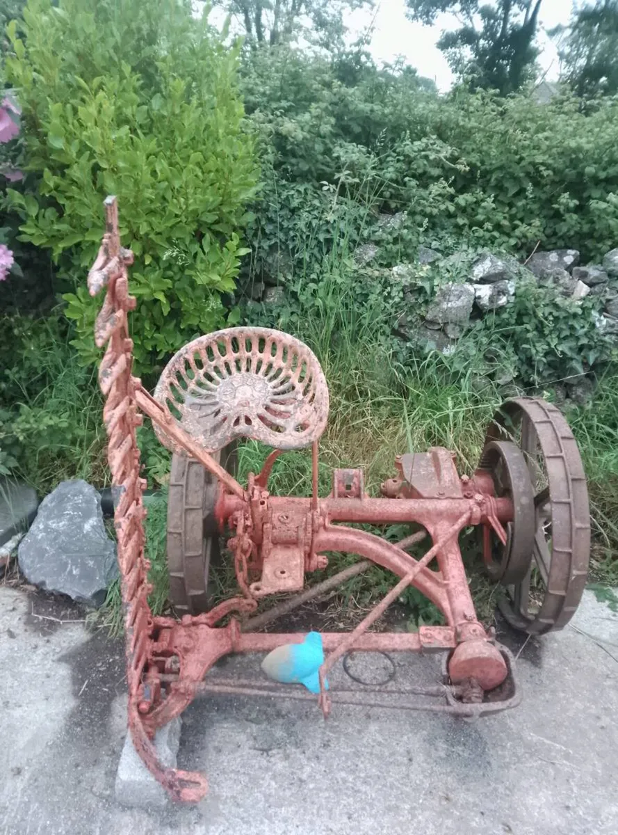Vintage machine - Image 2