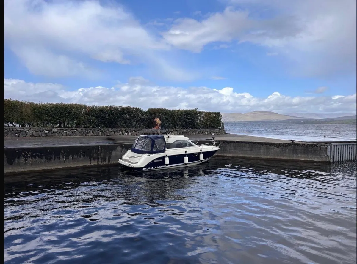 Aquador HT23 Cabin Cruiser - Image 4