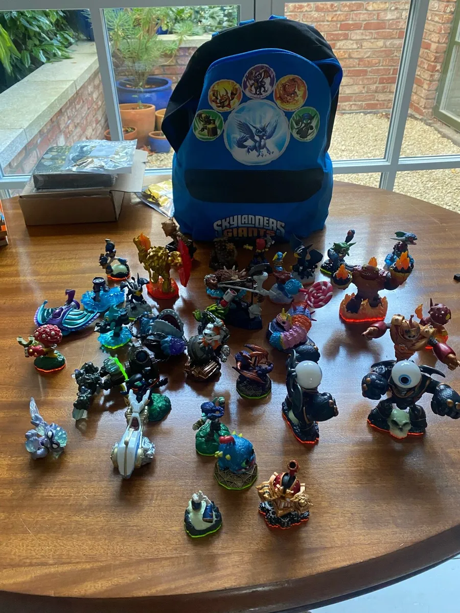 Bag of sky landers - Image 2