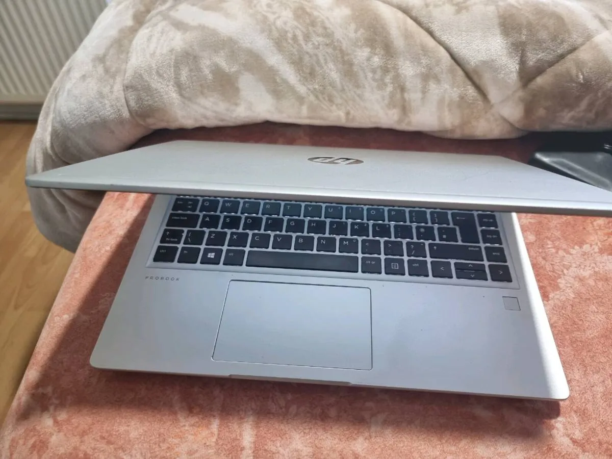 HP laptop 14 inch - Image 3