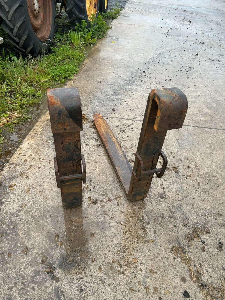 Forks To Suit A Dieci Telehandler - Image 3