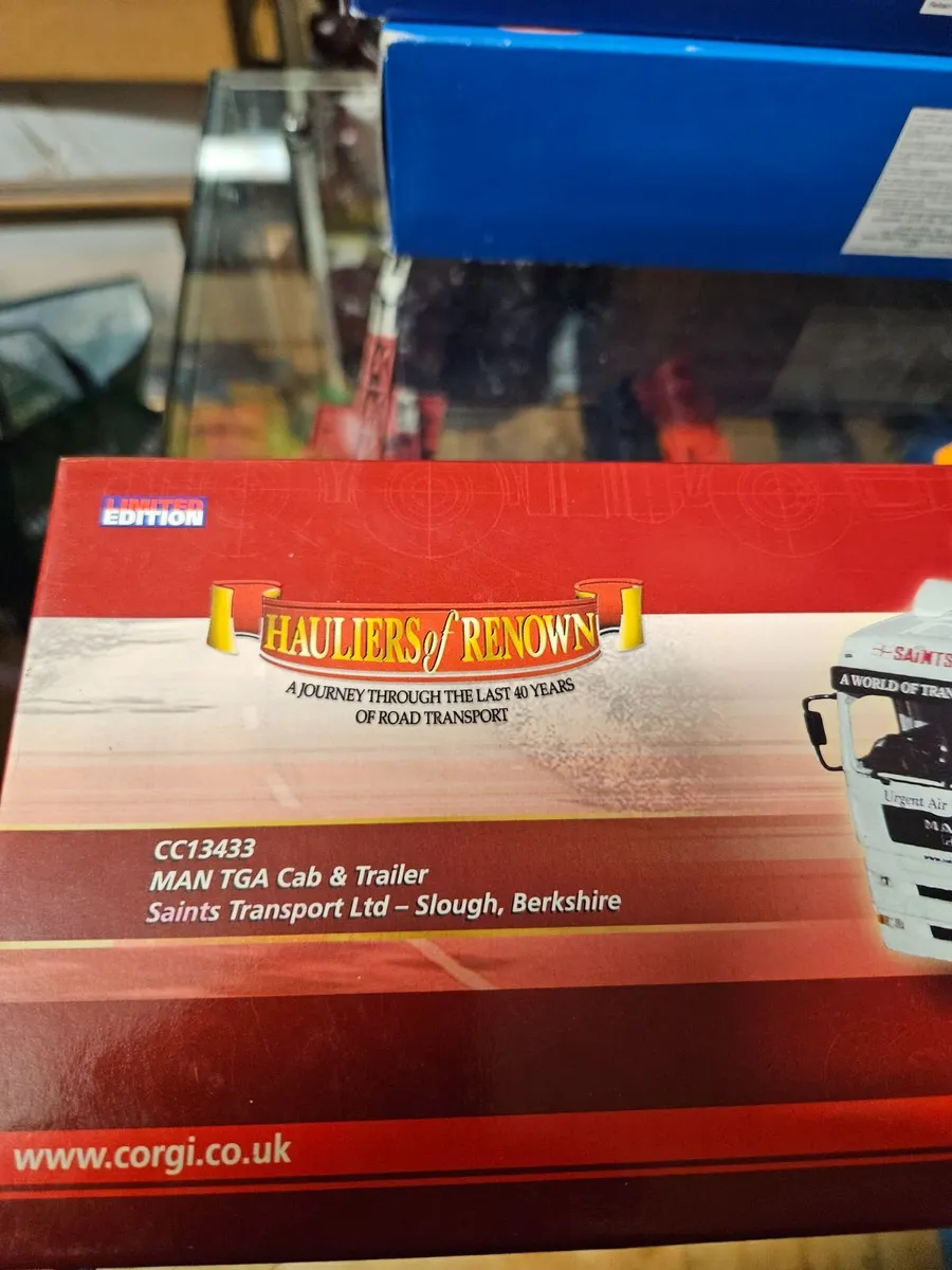 Corgi MAN Tractor Unit and Trailer 1.50 - Image 2