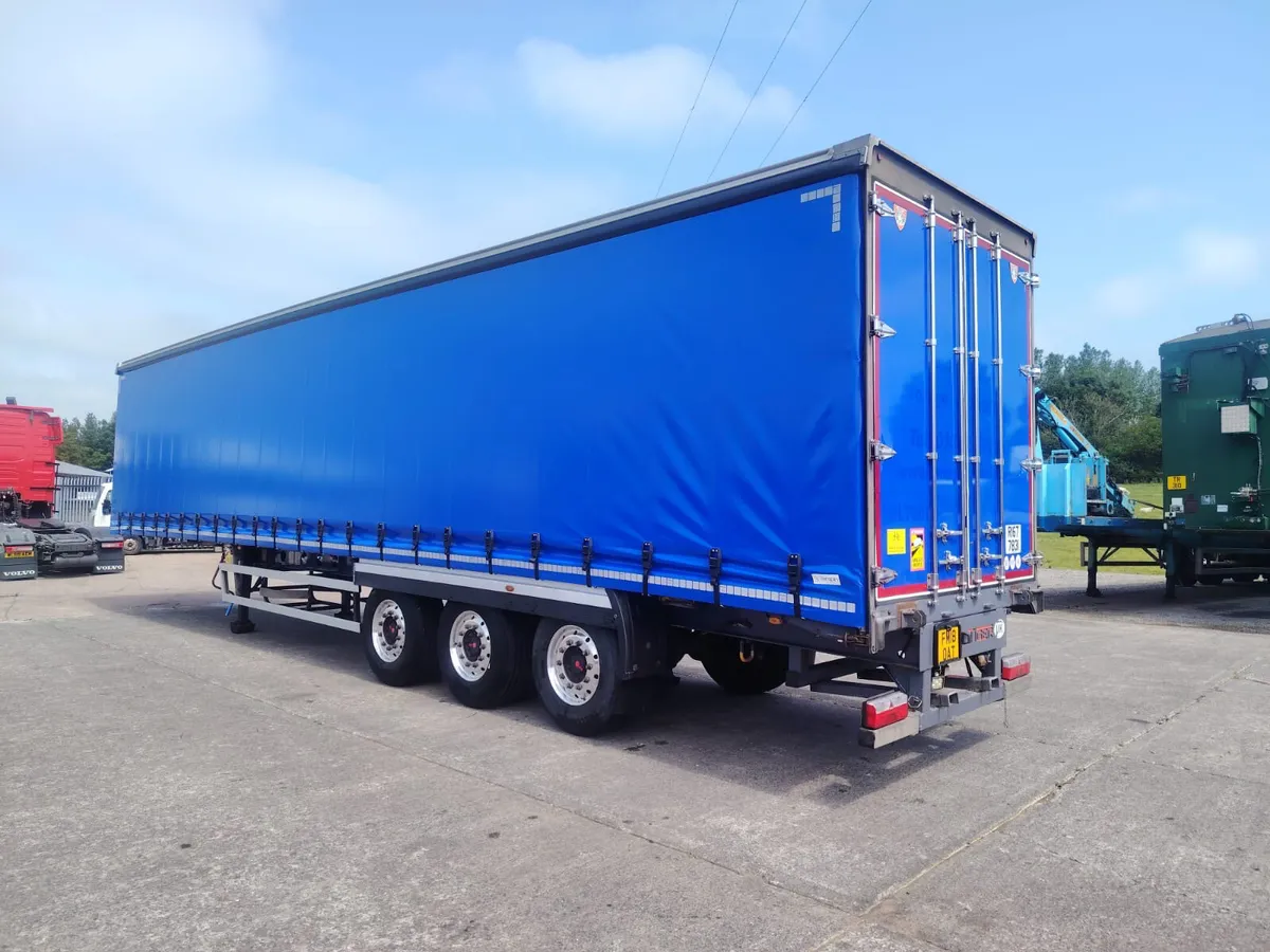 2020 Tiger Curtainsider trailer Moffet brackets - Image 3