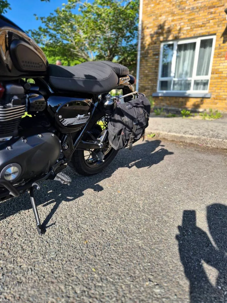 Motorbike - Image 3