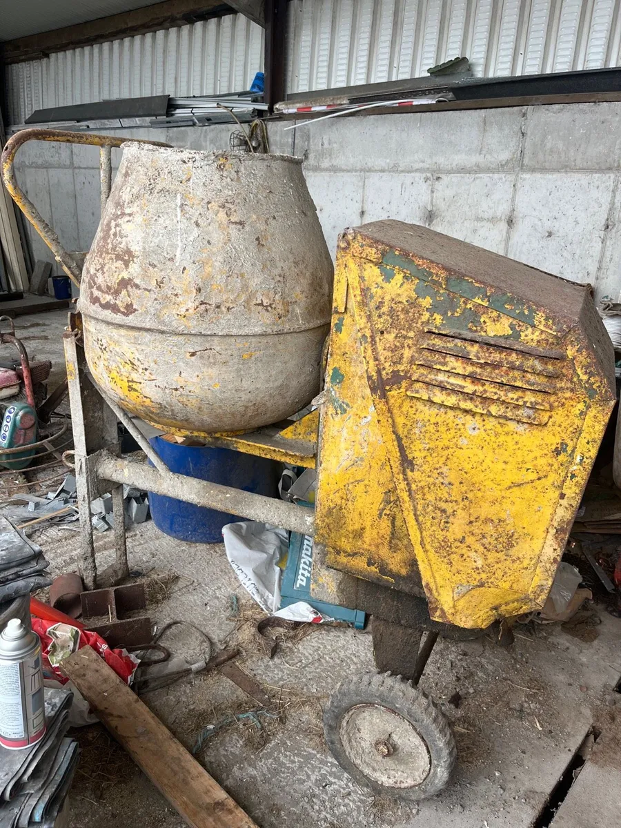 Deisel mixer - Image 1