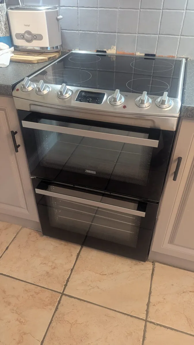 Zanussi Oven - Great condition - Image 3