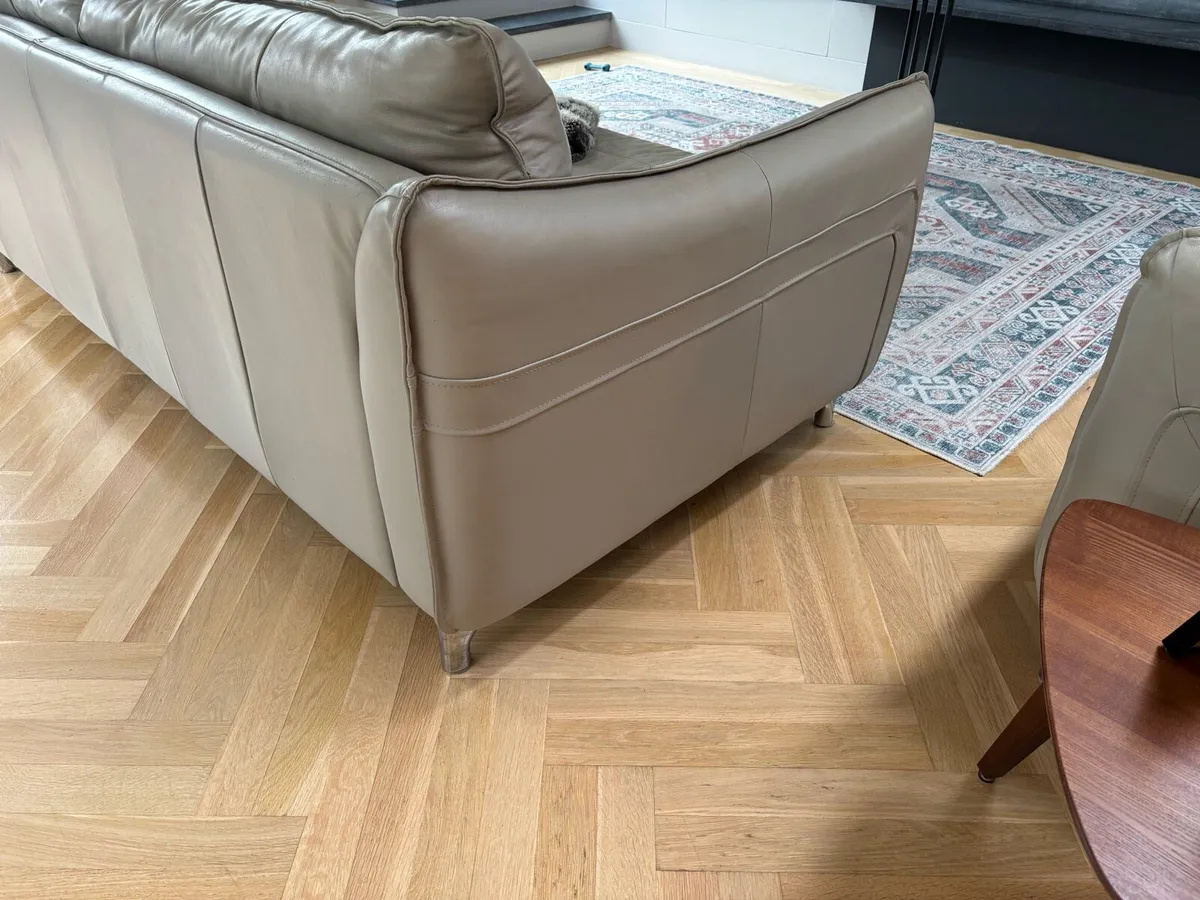 Sofas - Image 3