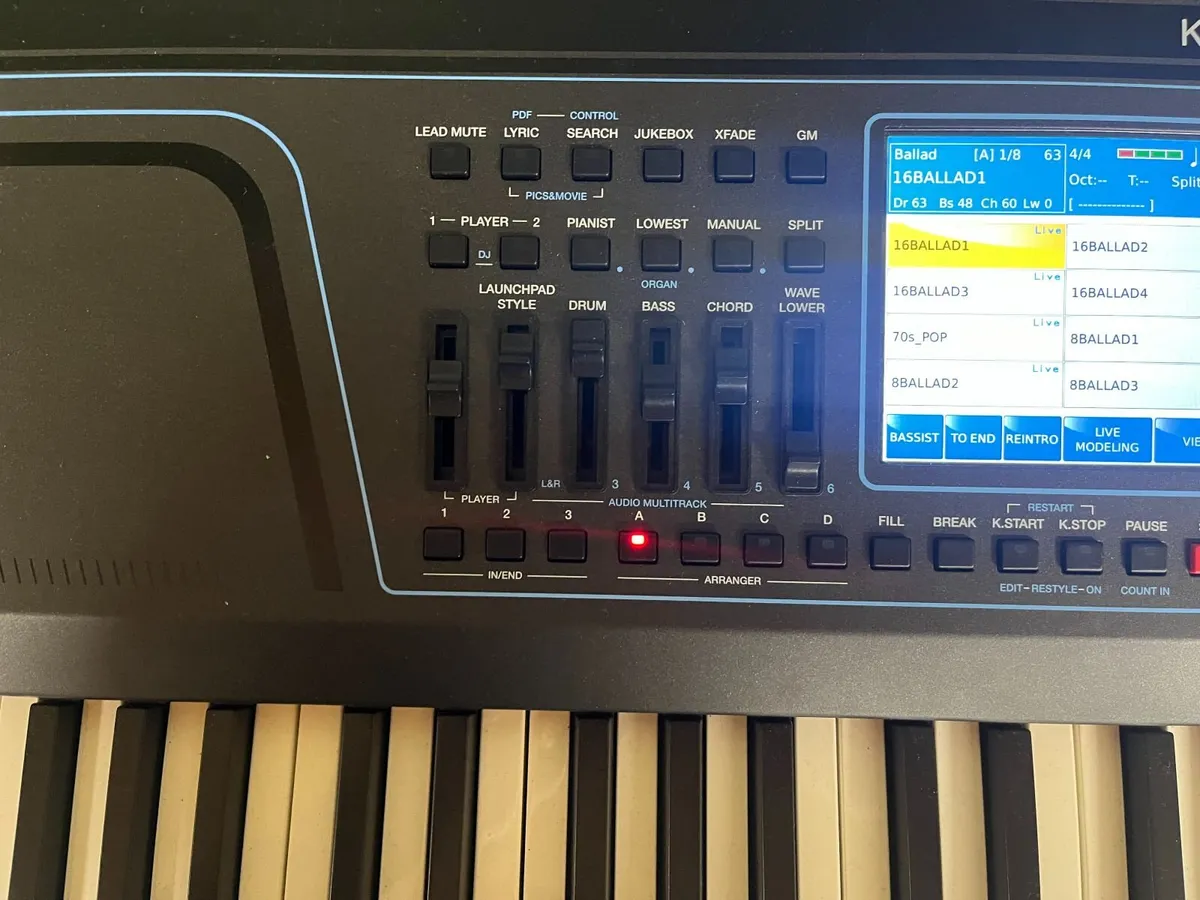 Ketron SD9 Pro Keyboard - Image 3