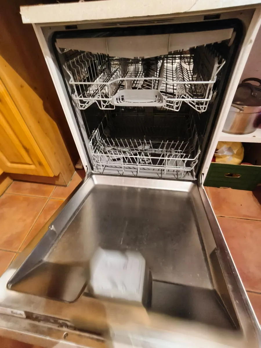 dish washer - Image 2