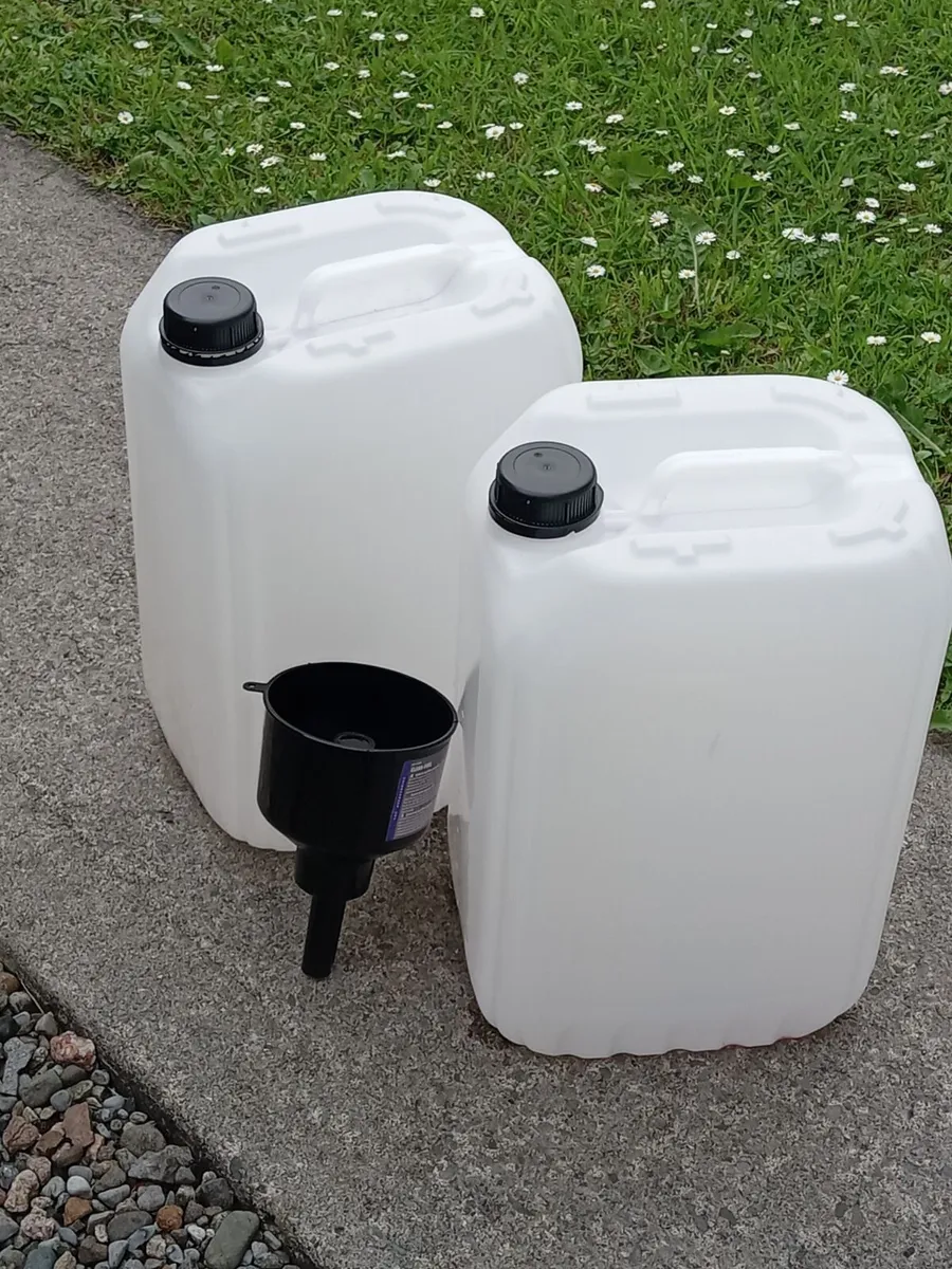 25L High-density polyethylene (HDPE) Drums & funne
