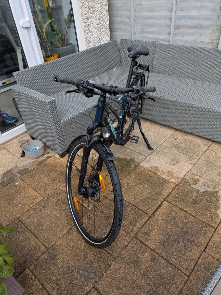 Trek Dual Sport 3 Equipped Stagger MEDIUM - Image 3