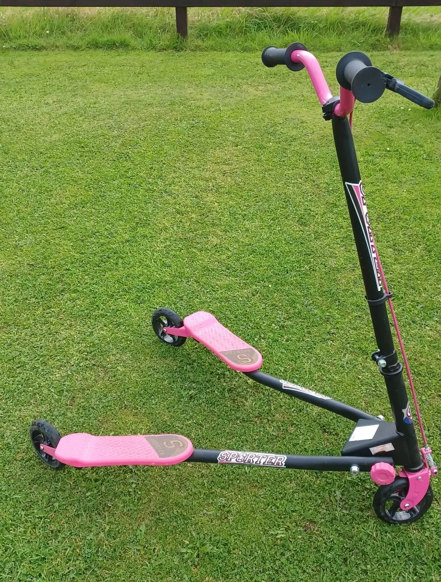 Scooter - Image 3