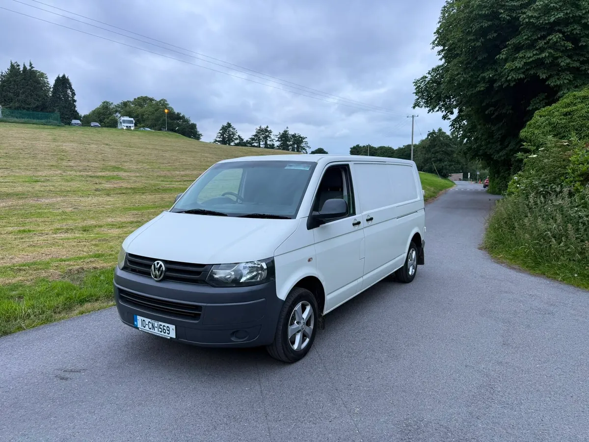 Mint condition 2010 transporter cvrt 02/27 - Image 1