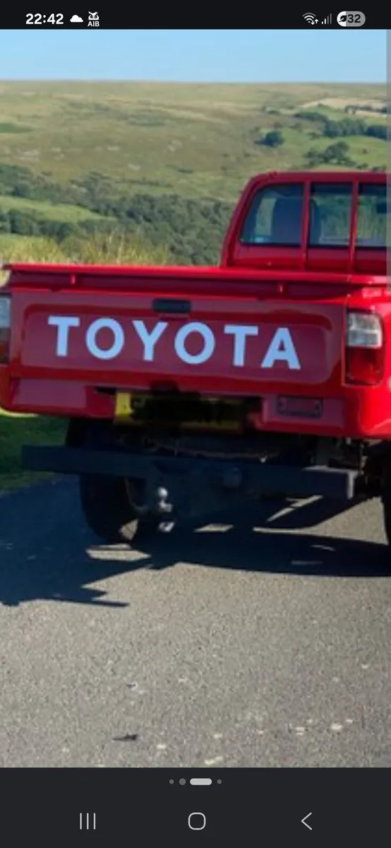 Wanted tailgate for toyota hilux 2001