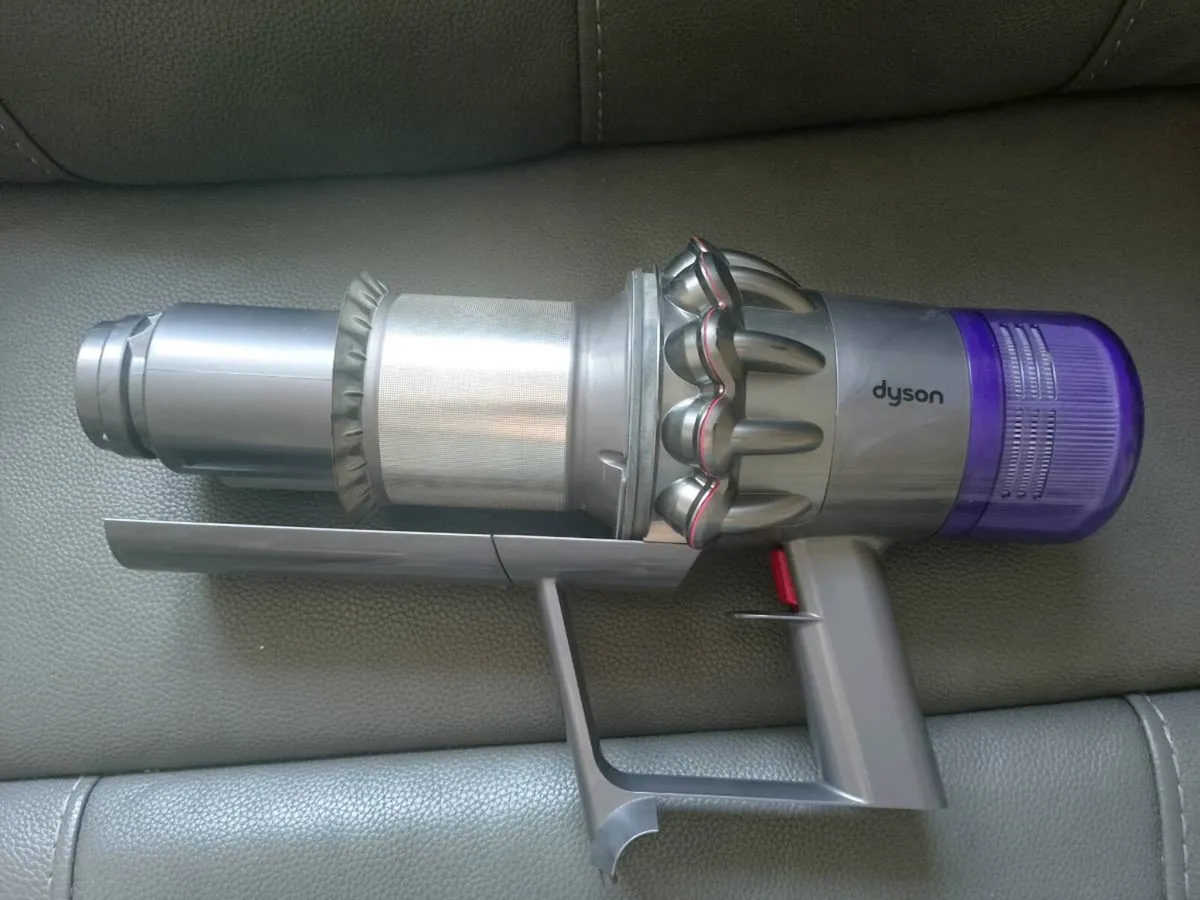 Dyson - Image 1