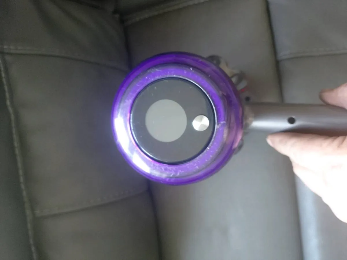 Dyson - Image 3