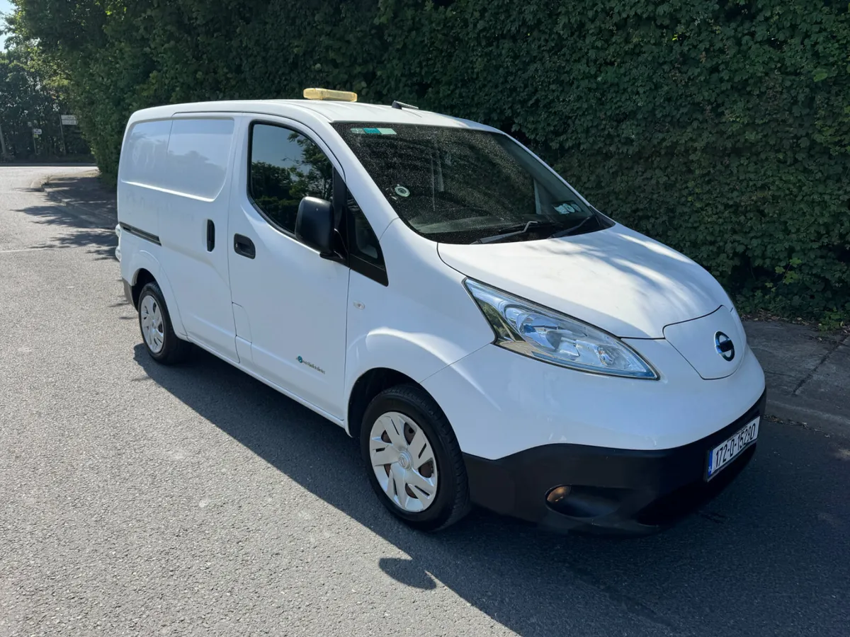 Nissan NV200 fully electric low mileage - Image 3
