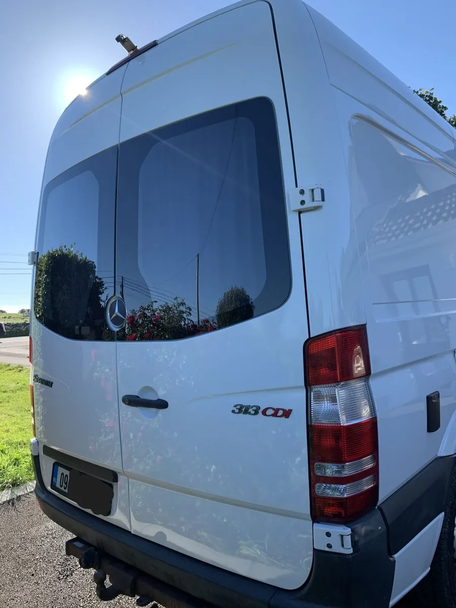 Mercedes Sprinter Off-Grid Campervan - Image 4