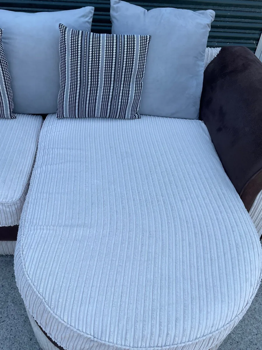 Dfs corner sofa - Image 4