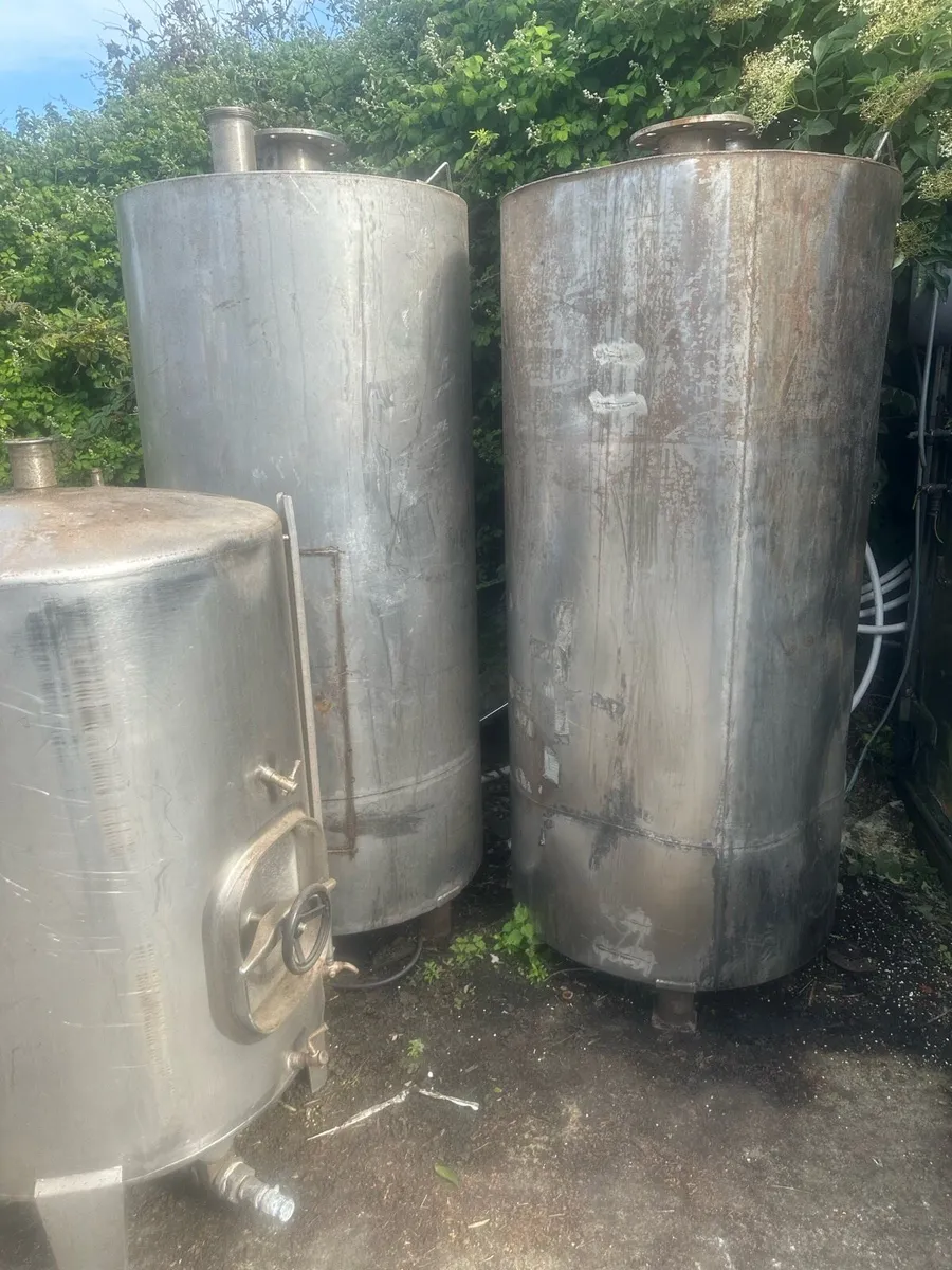 Stainless steel tank - Image 1