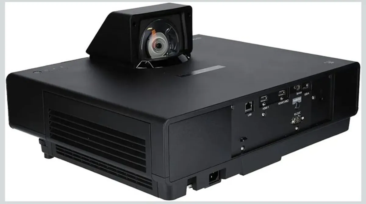 Epson 4k PRO-UHD ultra-short distance laser projec - Image 3
