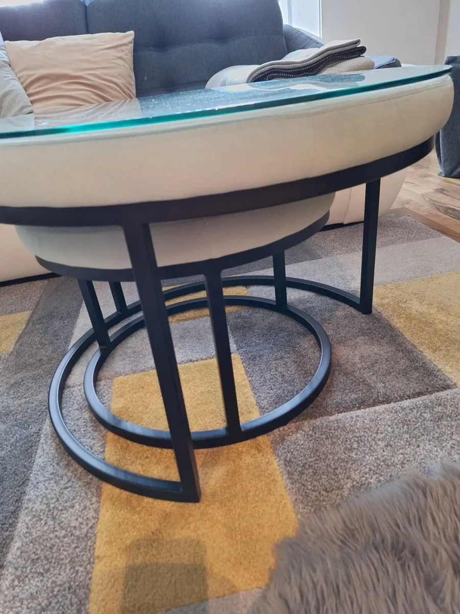 Coffee table - Image 1