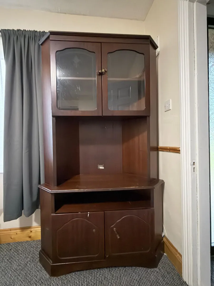 Display cabinet - Image 1