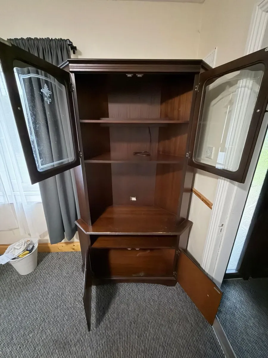 Display cabinet - Image 2