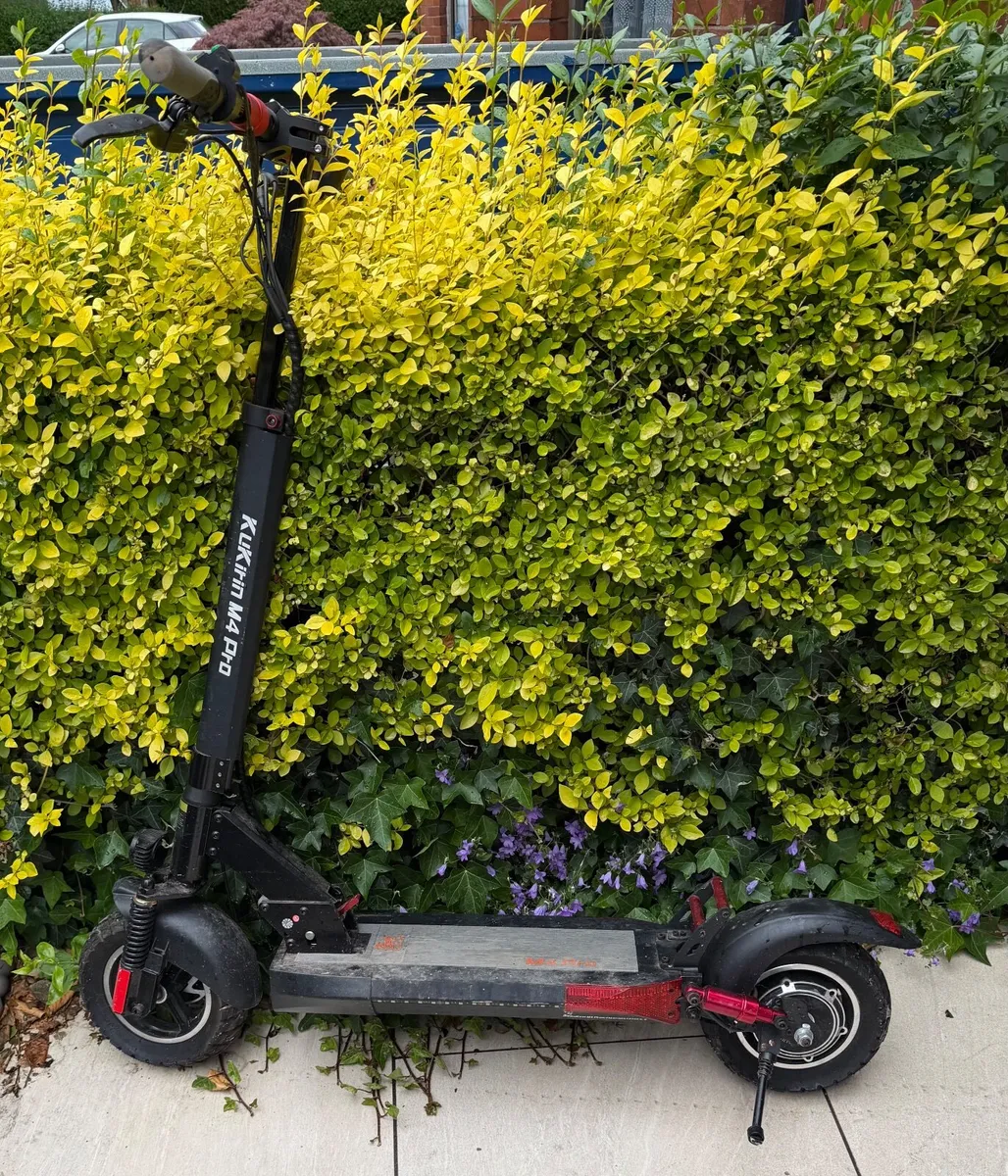 KuKirin M4 Pro Electric Scooter – Mint Condition - Image 1