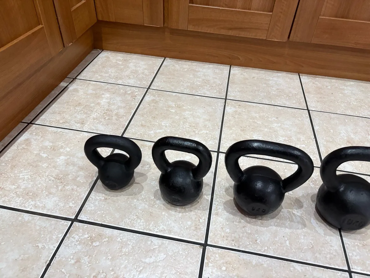 LARGE 118KG METAL KETTLEBELL COLLECTION, CHEAP!! - Image 4