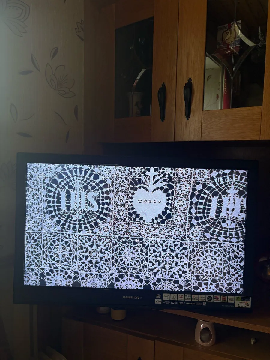 TV - Image 2