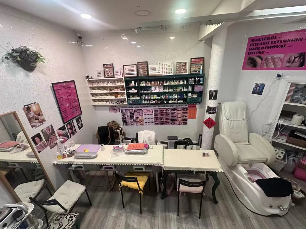 nail salon for sale - Image 1