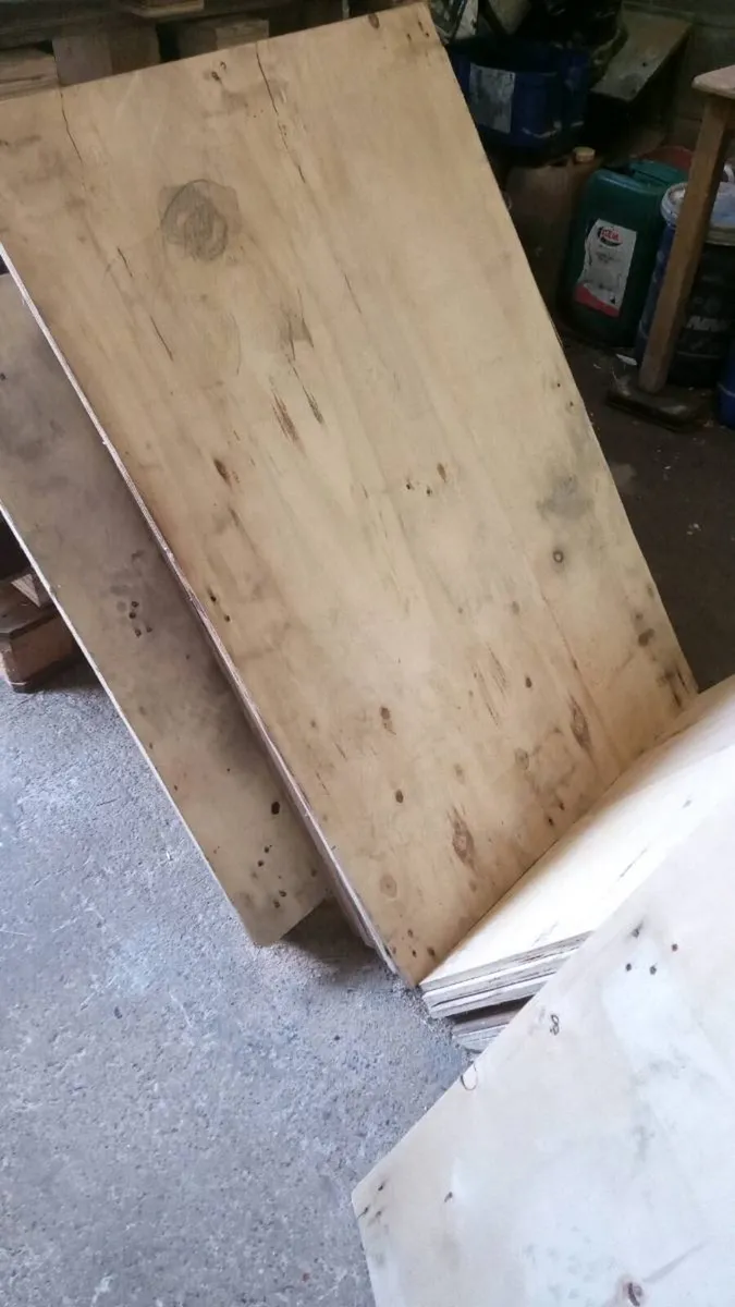 Used plywood