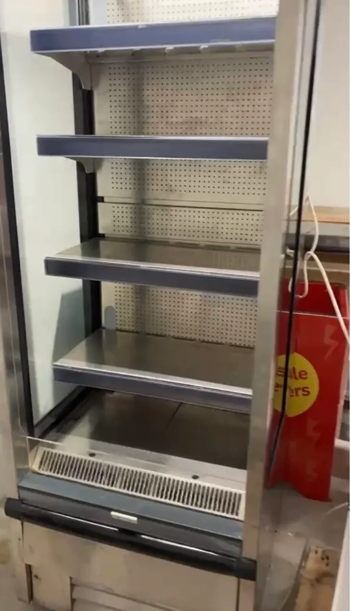 Grab and go fridge - Image 2