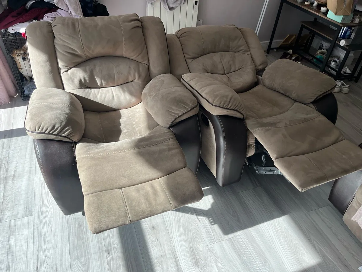 2 Single seater couch’s - Image 3