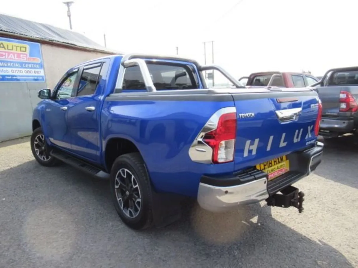 2.4 D-4D Invincible X Pickup Double Cab 4dr Diesel - Image 2