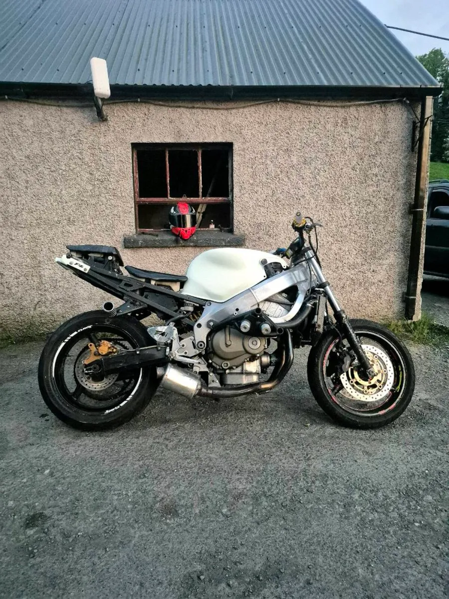 Honda CBR f4i - Image 2