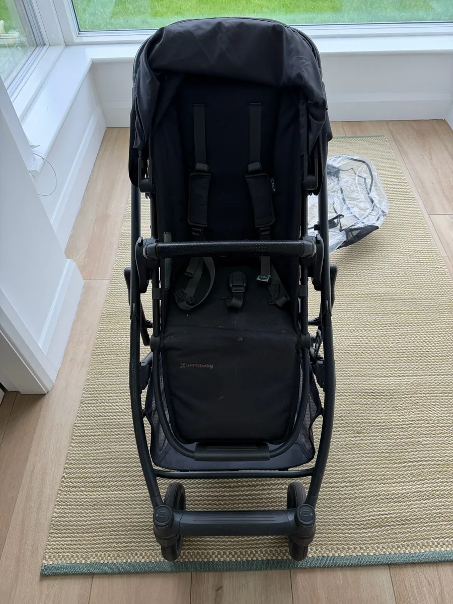 Uppababy Cruz stroller - Image 2