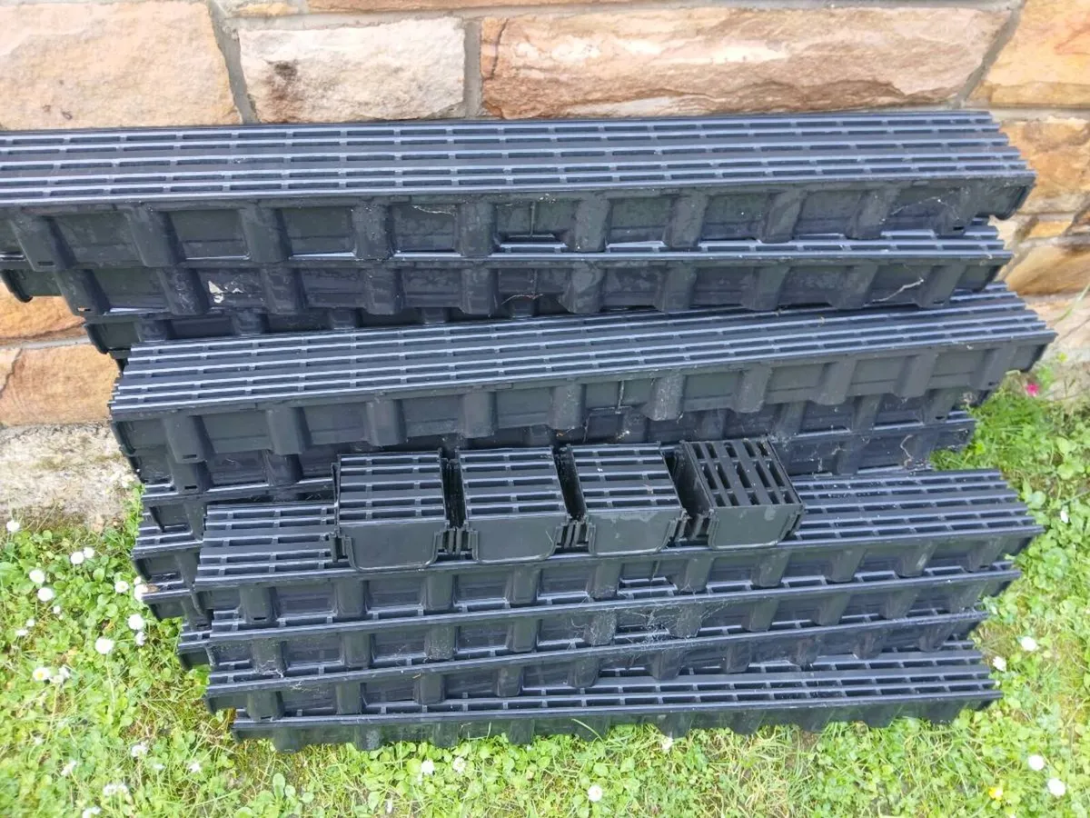 Aco Drain (18 x 1 meter plus 4 Corner Units) - Image 4