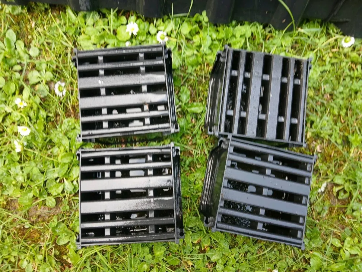 Aco Drain (18 x 1 meter plus 4 Corner Units) - Image 2
